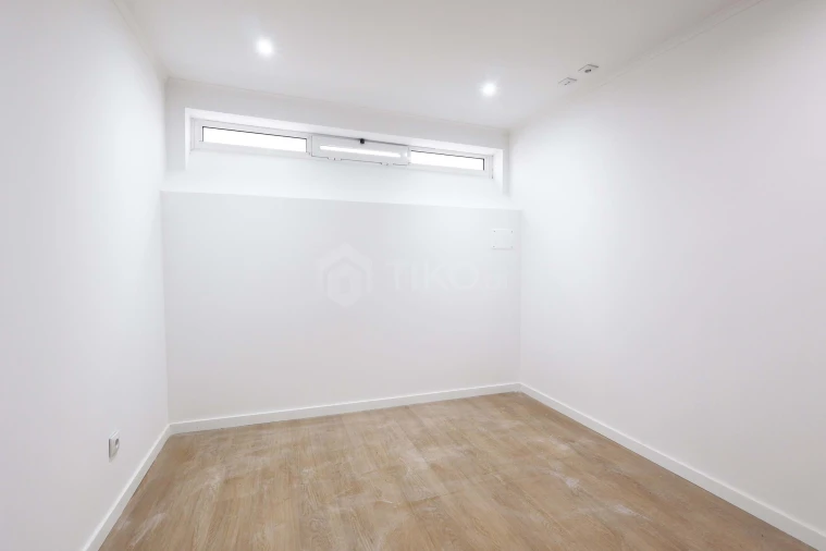 Apartamento T2 para Venda em Venteira Foto 7