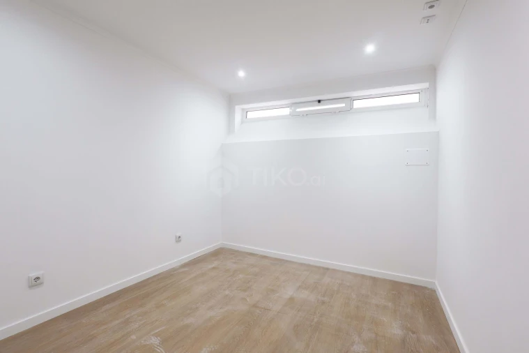 Apartamento T2 para Venda em Venteira Foto 2