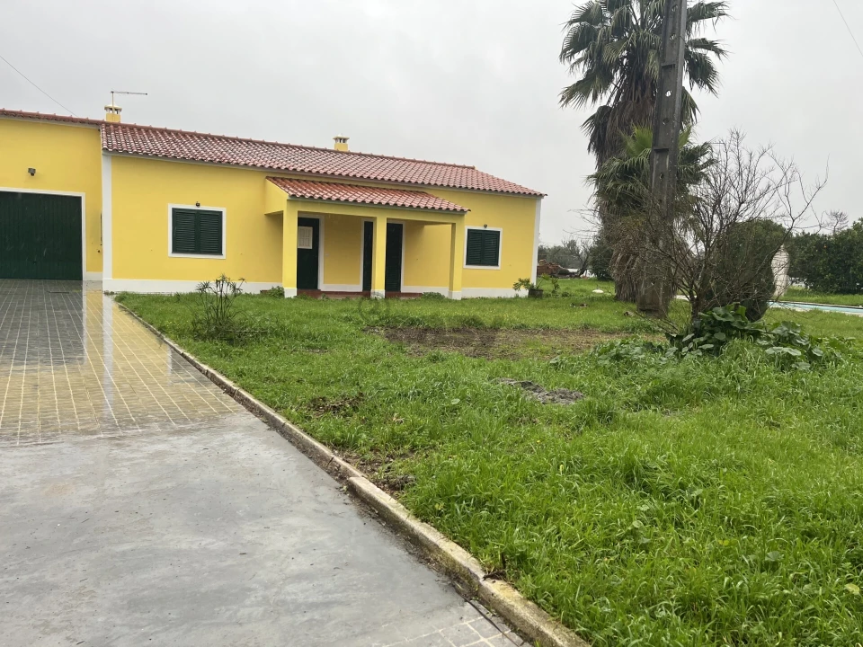 Moradia T3 para Venda em Glória do Ribatejo e Granho Foto 1