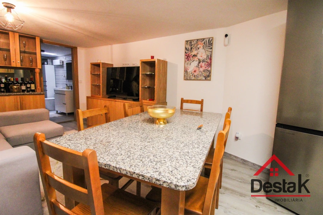 Moradia T1 para Venda em Queirã Foto 5