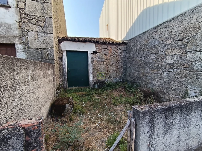 Moradia T2 para Venda em Aldeia do Bispo, Águas e Aldeia de João Pires Foto 44