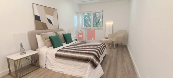 Apartamento T3 para Venda em Benfica