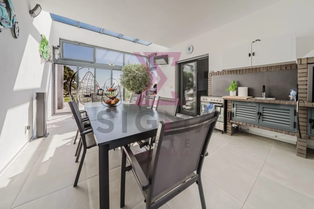 Moradia T4 para Venda em Roliça Foto 1