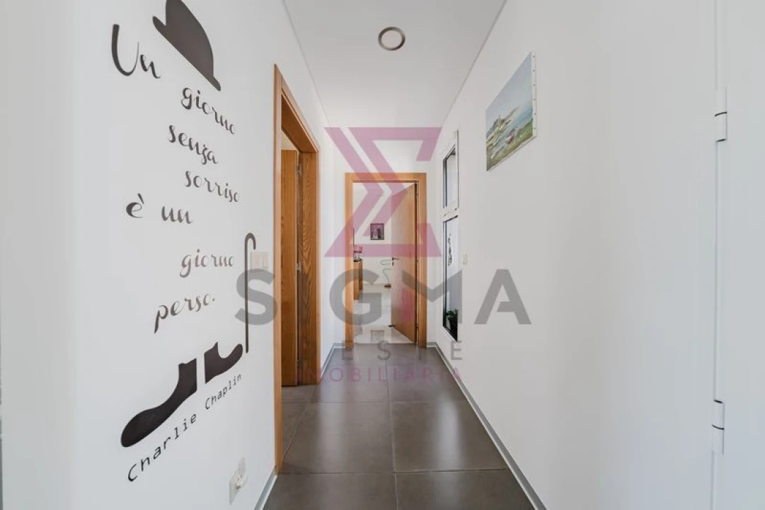 Moradia T4 para Venda em Roliça Foto 24