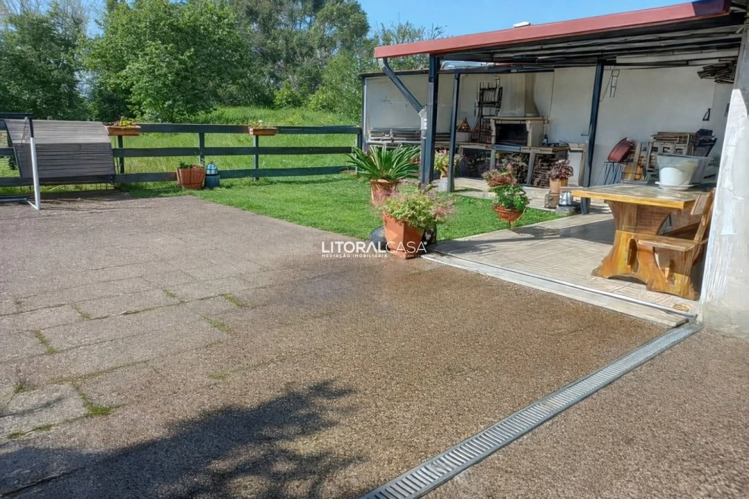 Moradia T7 para Venda em Aradas Foto 34