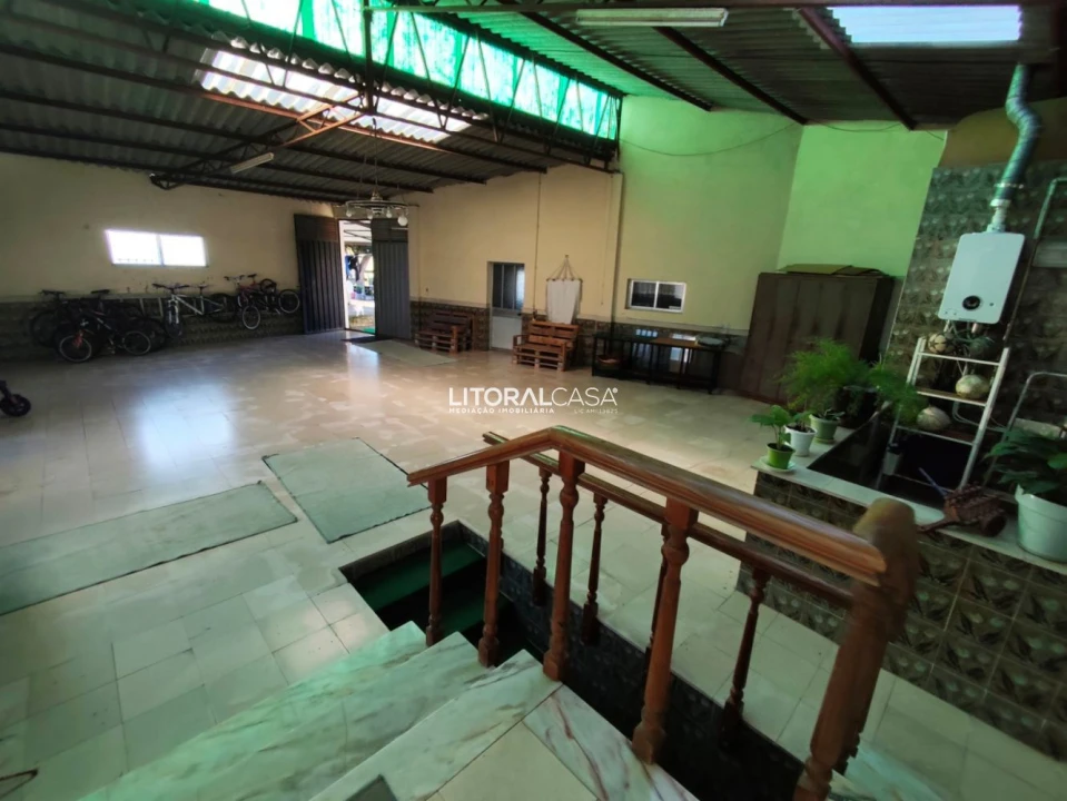 Moradia T7 para Venda em Aradas Foto 17