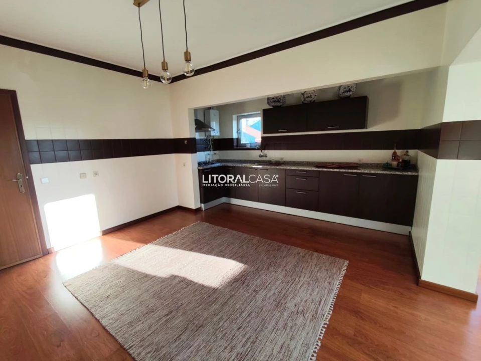 Moradia T7 para Venda em Aradas Foto 23