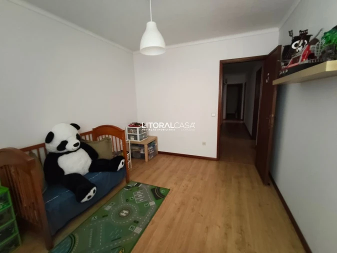 Moradia T7 para Venda em Aradas Foto 7