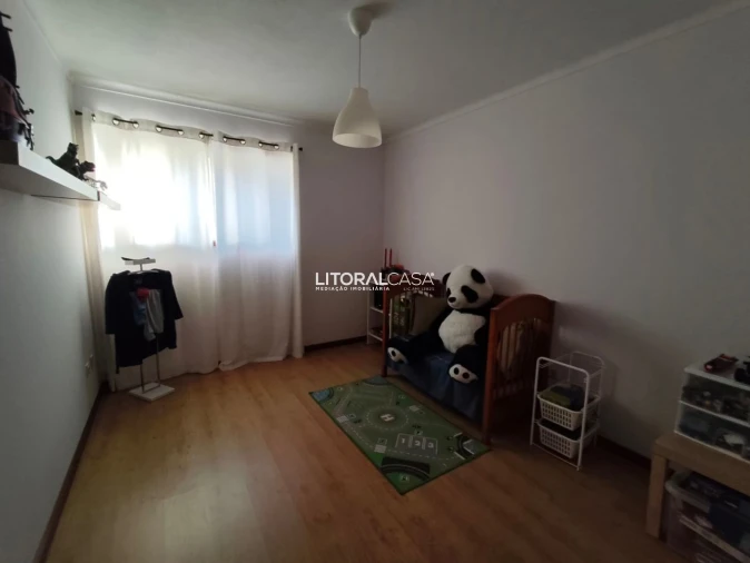 Moradia T7 para Venda em Aradas Foto 6