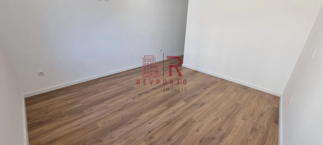 Apartamento T2 para Venda em Lamego (Almacave e Sé) Foto 10