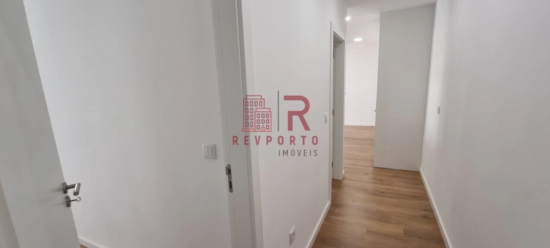 Apartamento T2 para Venda em Lamego (Almacave e Sé) Foto 7
