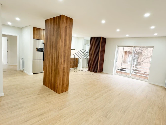 Apartamento T3 para Venda em Espinho Foto 3