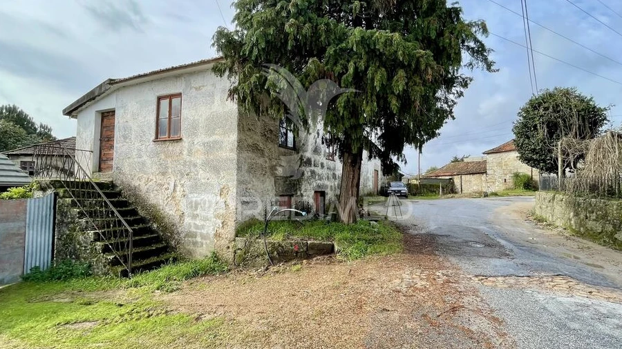 Moradia T2 para Venda em Cristelos, Boim e Ordem