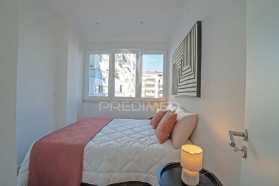 Apartamento T3 para Venda em Benfica
