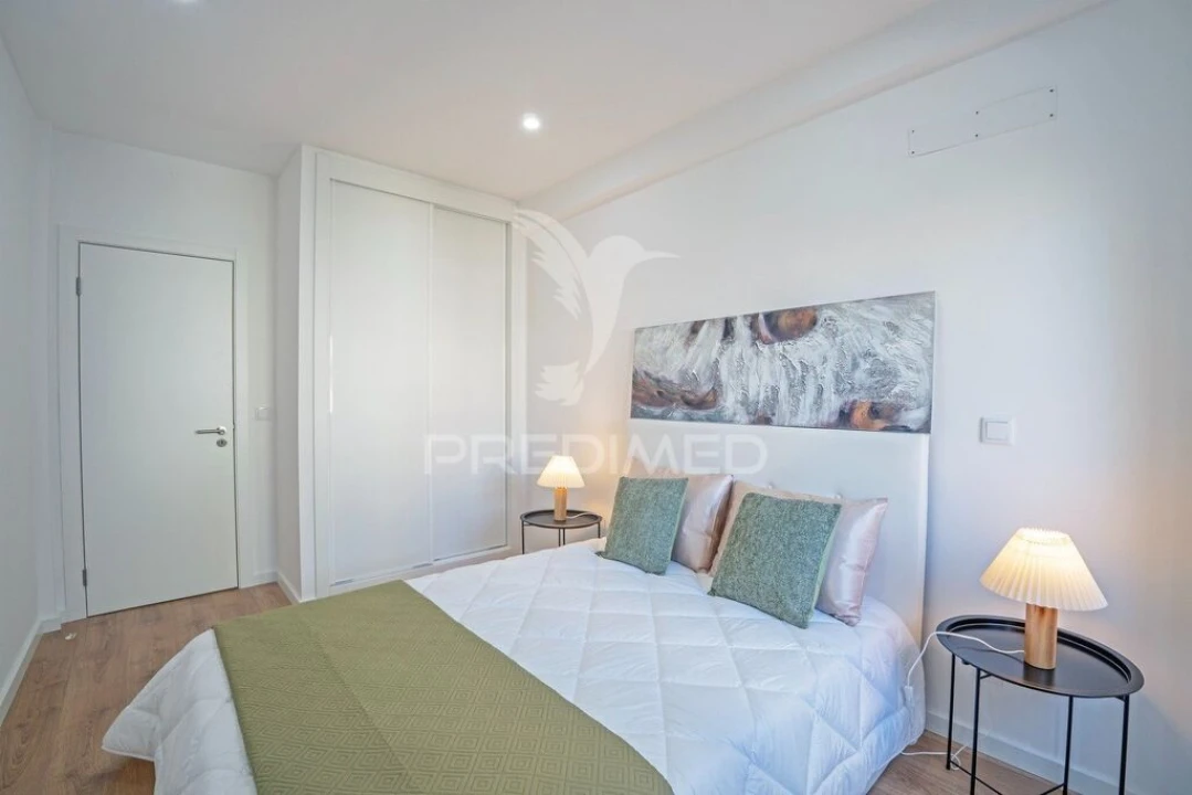 Apartamento T3 para Venda em Benfica Foto 5
