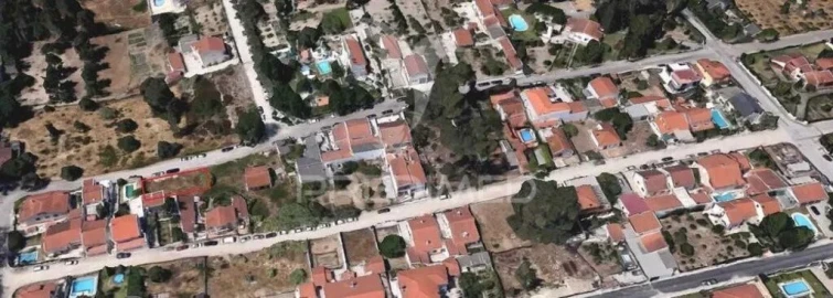 Terreno para Venda em Azeitão (São Lourenço e São Simão)
