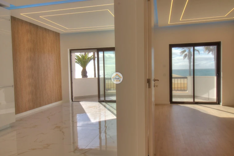 Apartamento T3 para Venda em Quarteira Foto 3
