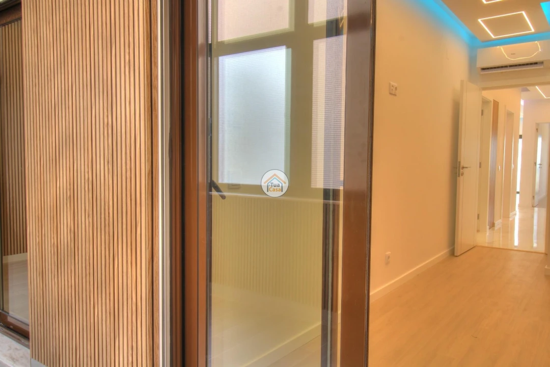 Apartamento T3 para Venda em Quarteira Foto 16