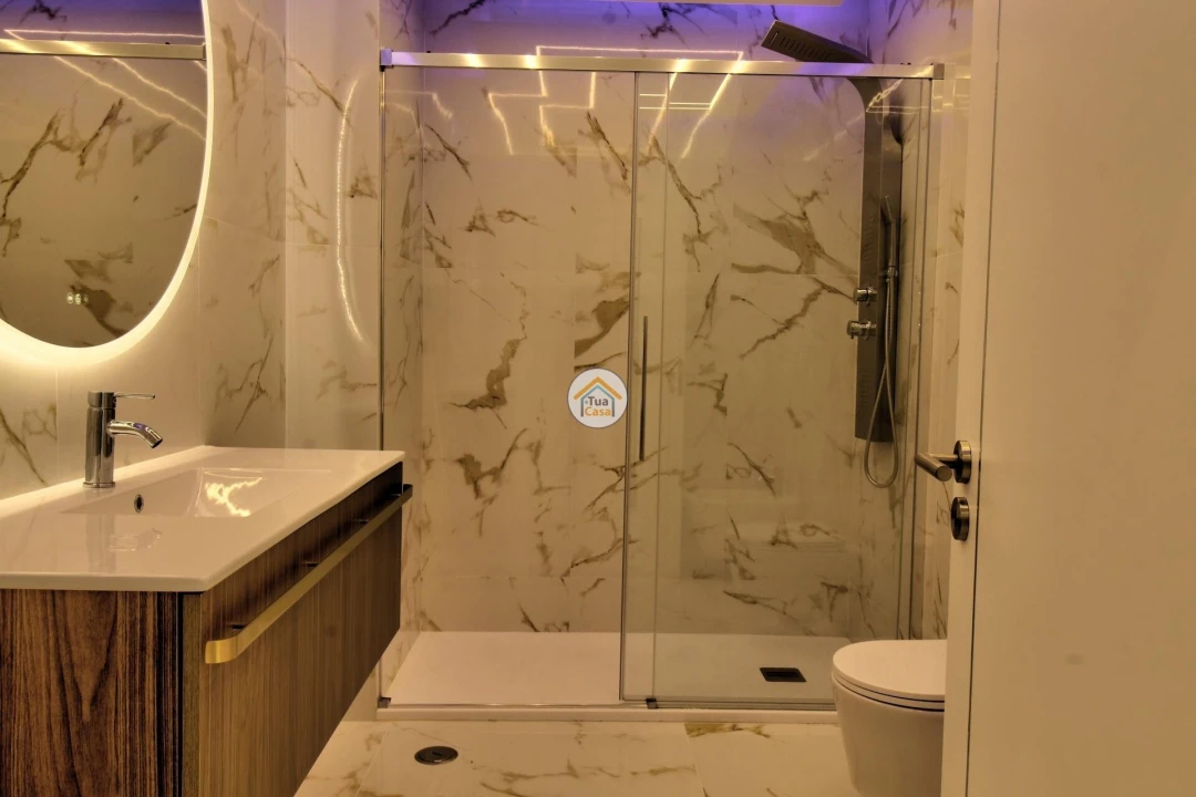 Apartamento T3 para Venda em Quarteira Foto 6