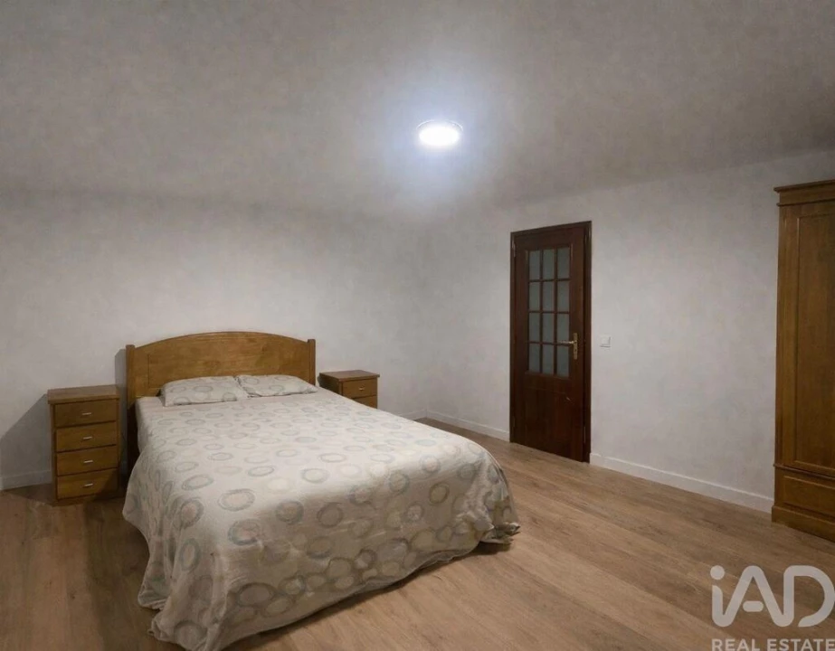 Moradia T3 para Venda em Sacavém e Prior Velho Foto 7