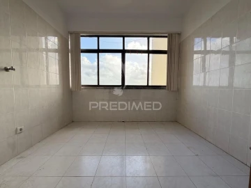 Apartamento T4 para Venda em Setubal (São Sebastião)