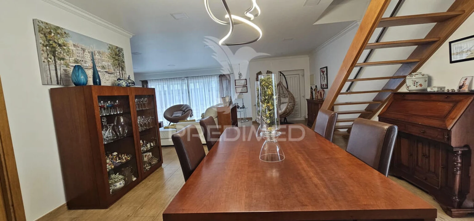 Moradia T4 para Venda em Salvaterra de Magos e Foros de Salvaterra Foto 5