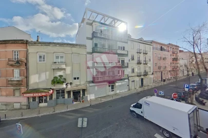 Apartamento T2 para Arrendamento em Penha de França