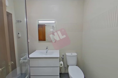 Apartamento T2 para Arrendamento em Penha de França