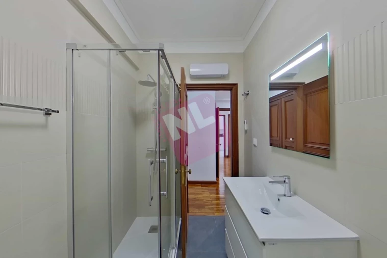 Apartamento T2 para Arrendamento em Penha de França Foto 21