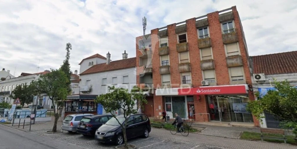 Loja para Venda em Vendas Novas Foto 1