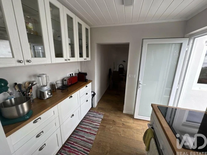 Moradia T1 para Venda em Lajes do Pico Foto 13