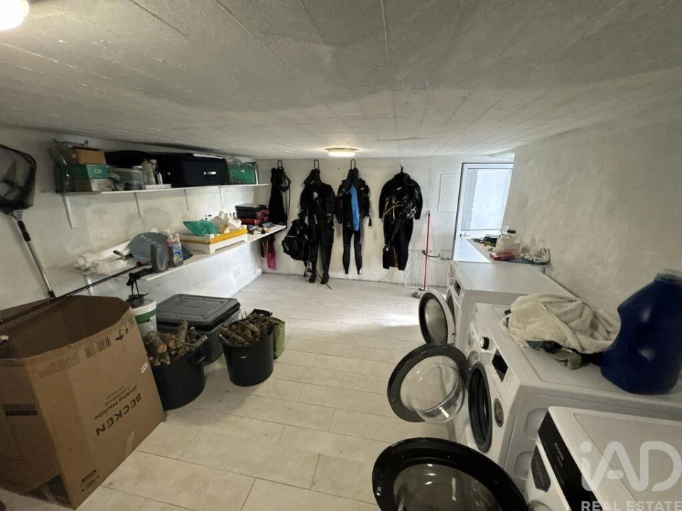 Moradia T1 para Venda em Lajes do Pico Foto 16