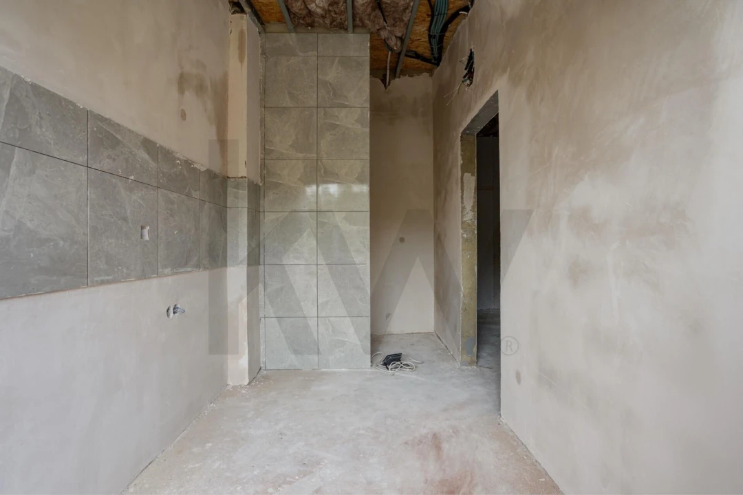 Apartamento T2 para Venda em Camarate, Unhos e Apelação Foto 6