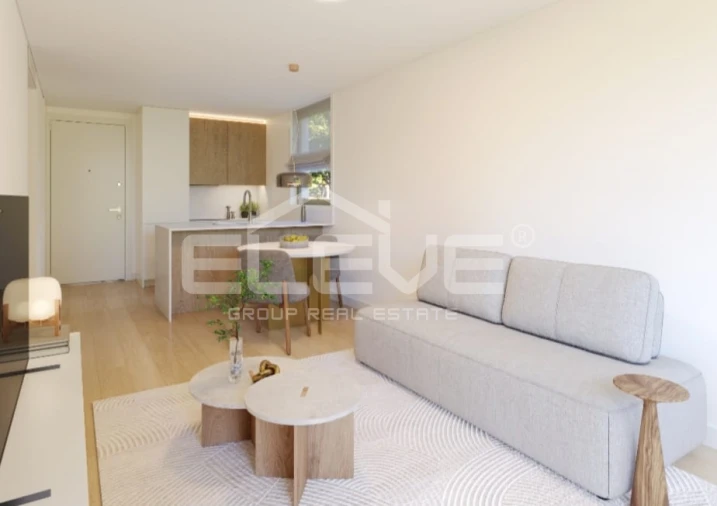 Apartamento T0 para Venda em Santa Marinha e São Pedro da Afurada Foto 9