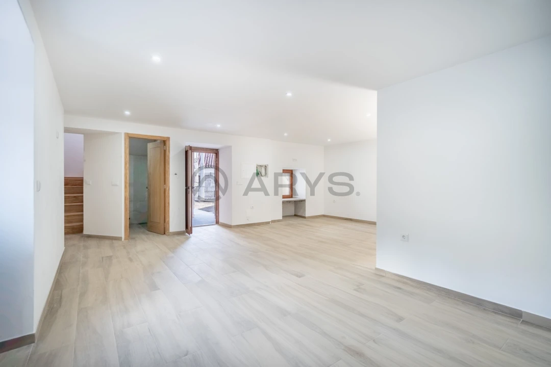 Moradia T3 para Venda em Taide Foto 5