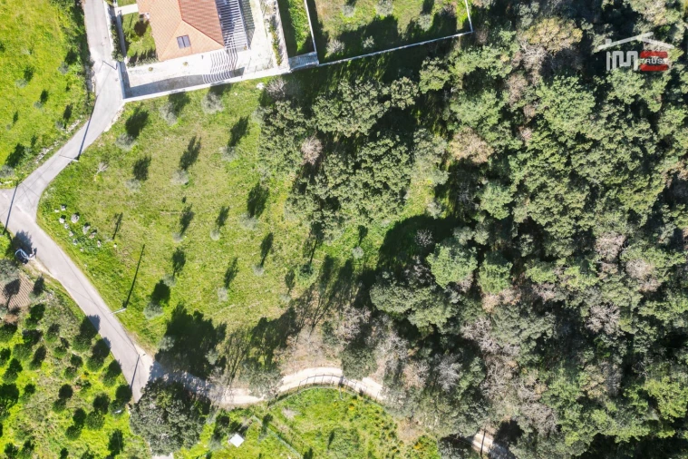 Terreno para Venda em Atouguia Foto 13