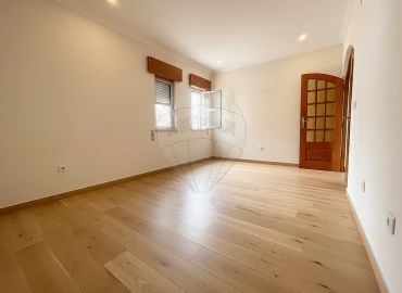 Apartamento T2 para Venda em Algueirão-Mem Martins