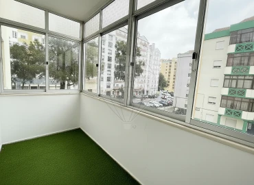 Apartamento T2 para Venda em Algueirão-Mem Martins