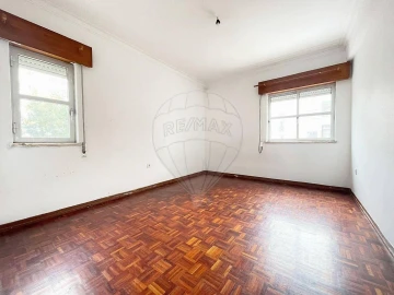 Apartamento T2 para Venda em Algueirão-Mem Martins