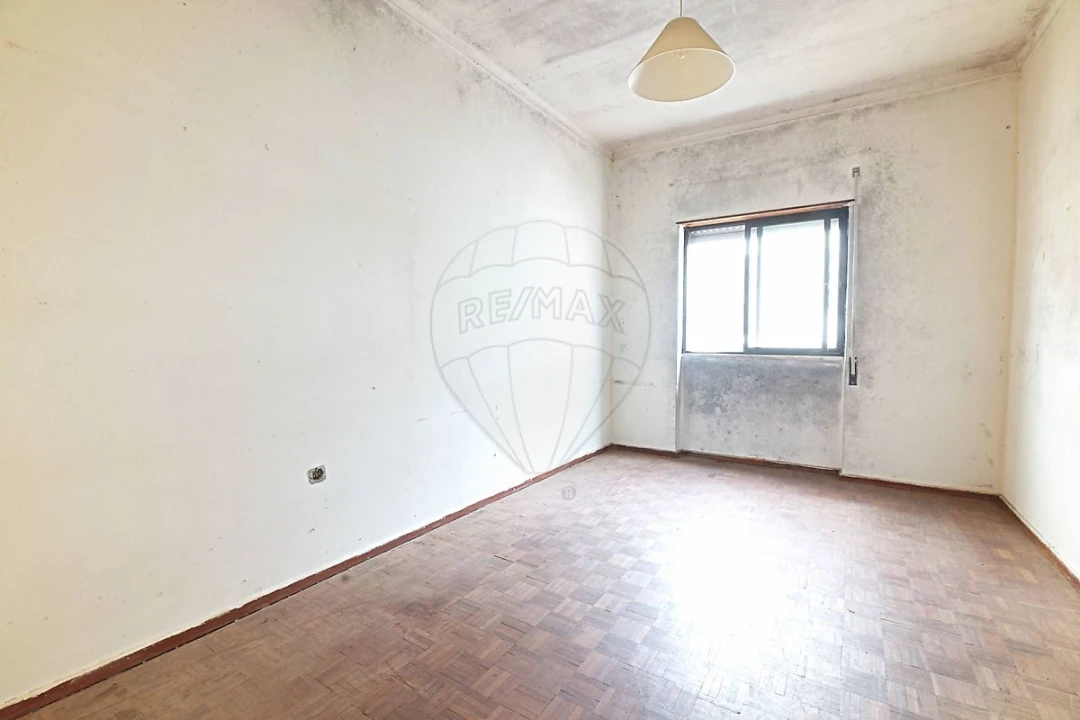 Apartamento T3 para Venda em Baixa da Banheira e Vale da Amoreira Foto 3