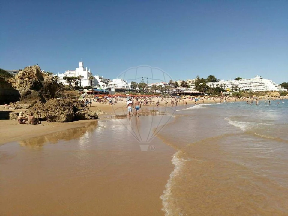 Apartamento T1 para Venda em Albufeira e Olhos de Água Foto 10