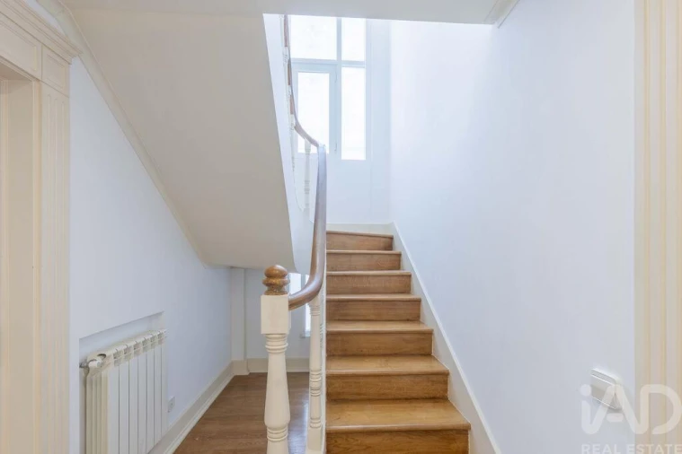 Apartamento T4 para Arrendamento em Estrela Foto 9
