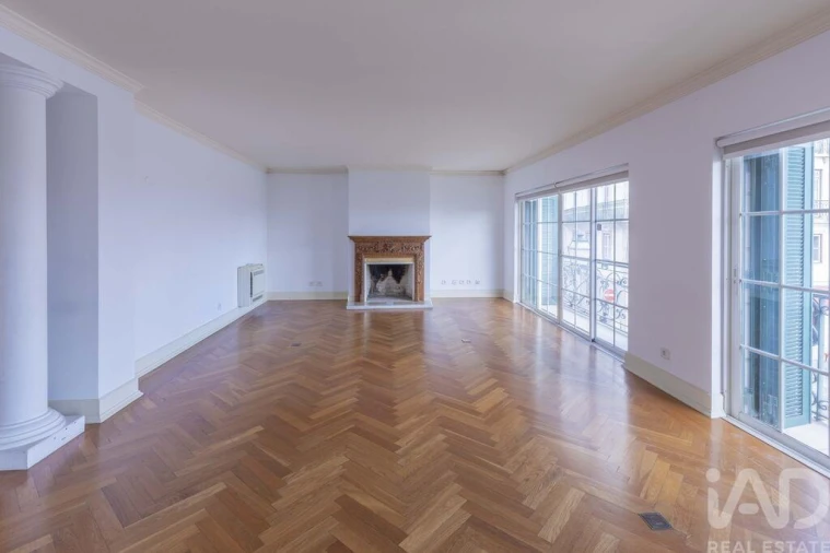 Apartamento T4 para Arrendamento em Estrela Foto 2