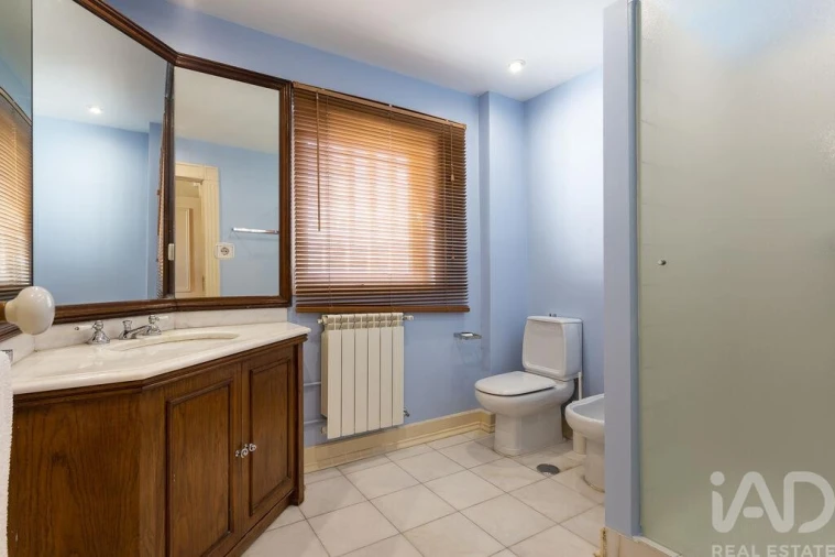 Apartamento T4 para Arrendamento em Estrela Foto 15