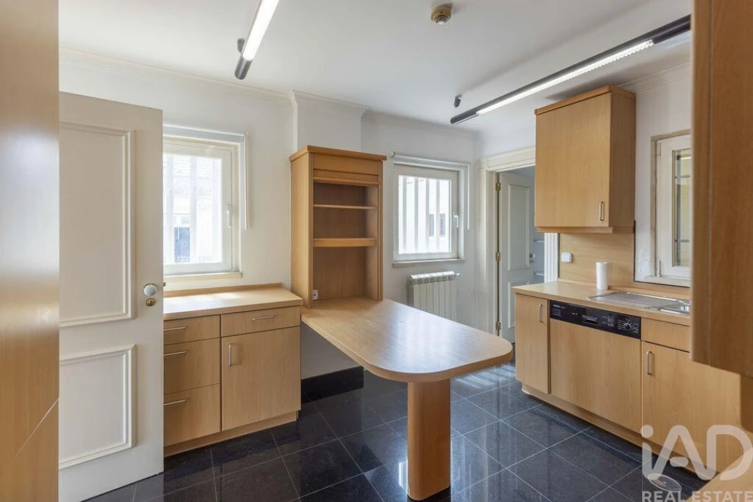 Apartamento T4 para Arrendamento em Estrela Foto 8