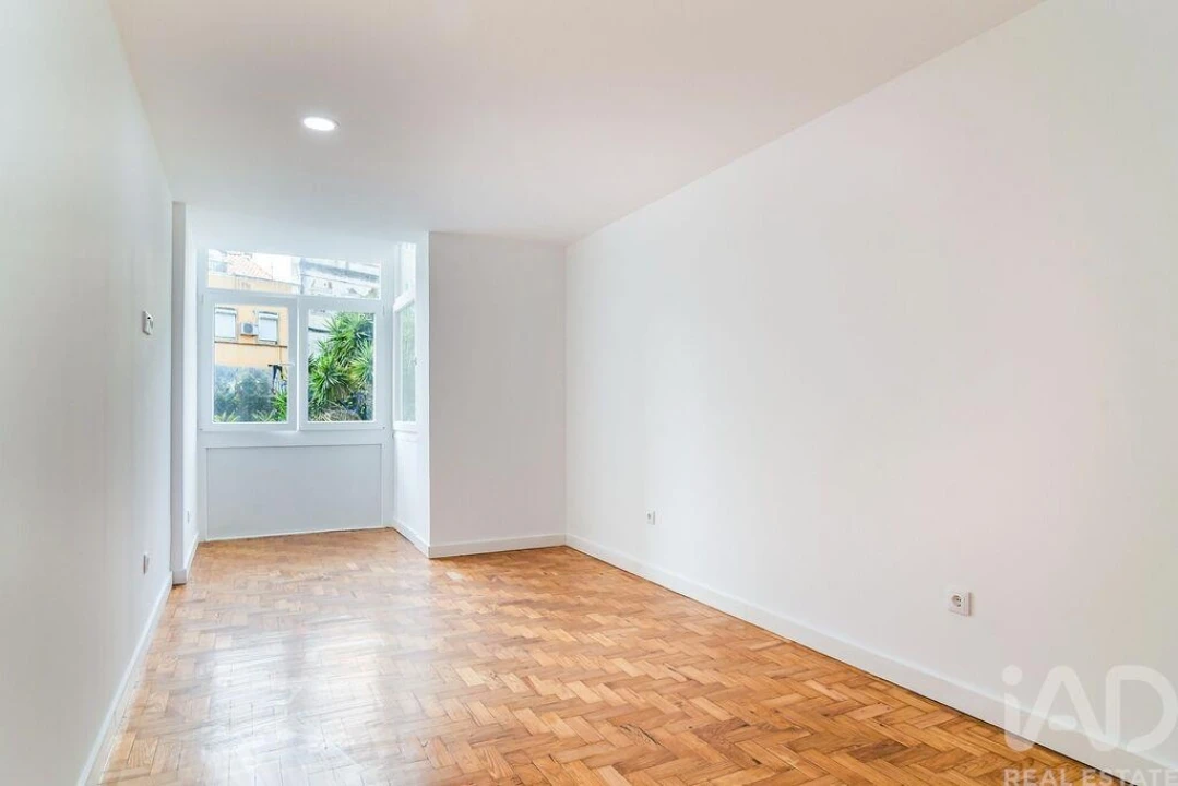 Apartamento T2 para Venda em São Vicente Foto 11