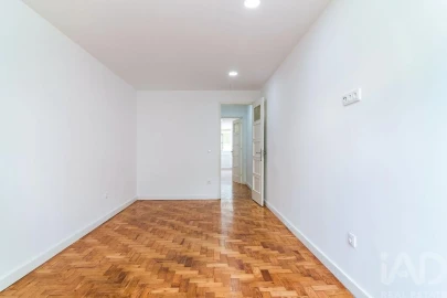 Apartamento T2 para Venda em São Vicente