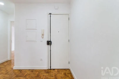 Apartamento T2 para Venda em São Vicente