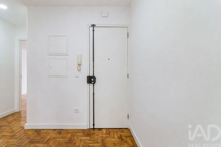 Apartamento T2 para Venda em São Vicente Foto 15
