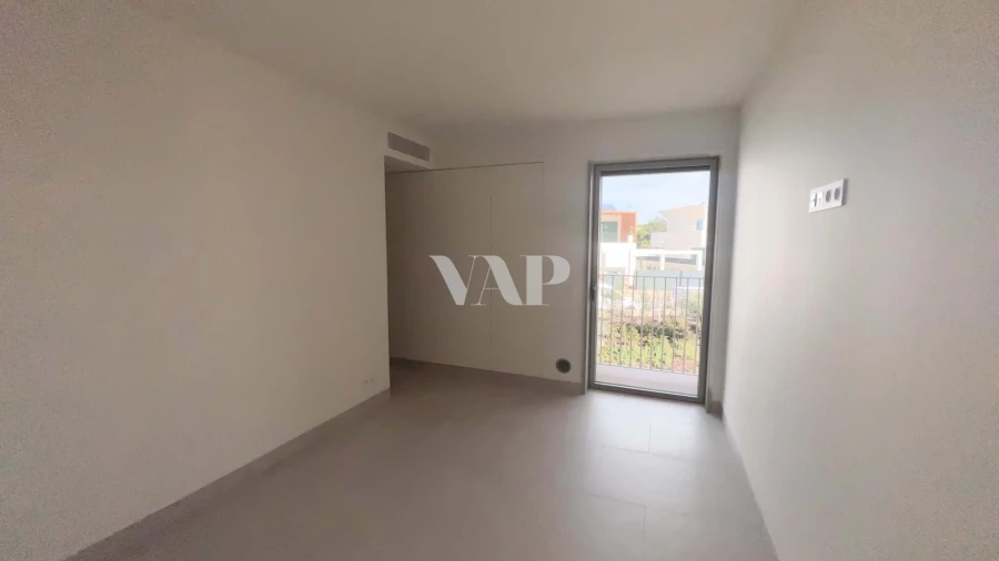 Apartamento T2 para Arrendamento em Quarteira Foto 23